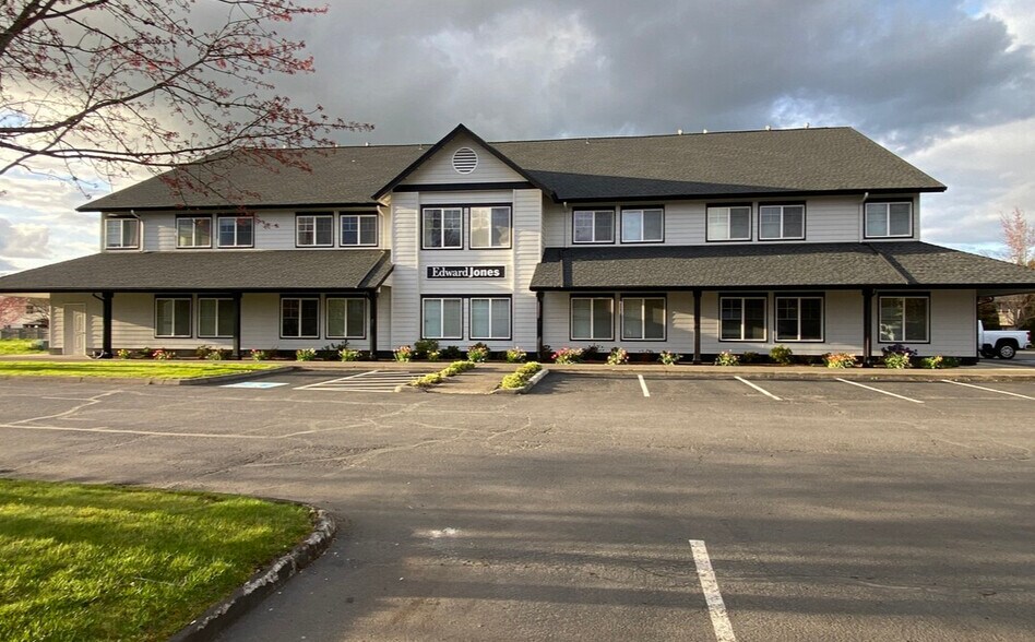 Primary Photo Of 1710 W Main St, Battle Ground Office For Lease
