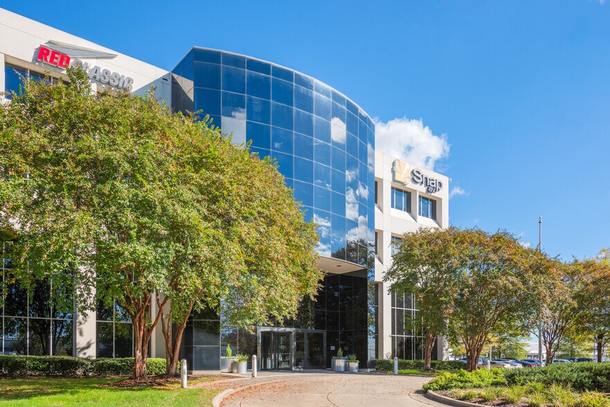 More Photos Of 1800 Continental Blvd, Charlotte Office For Lease