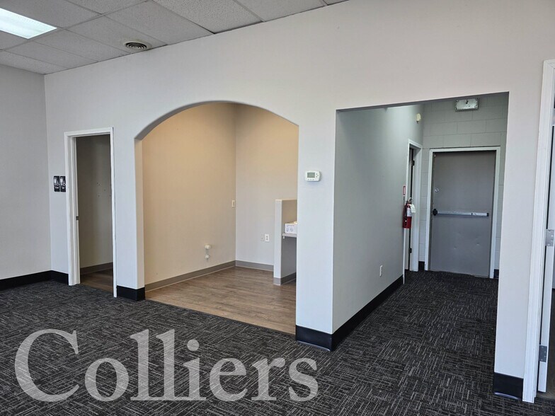 More Photos Of 615-671 Blue Lakes Blvd N, Twin Falls Freestanding For Lease