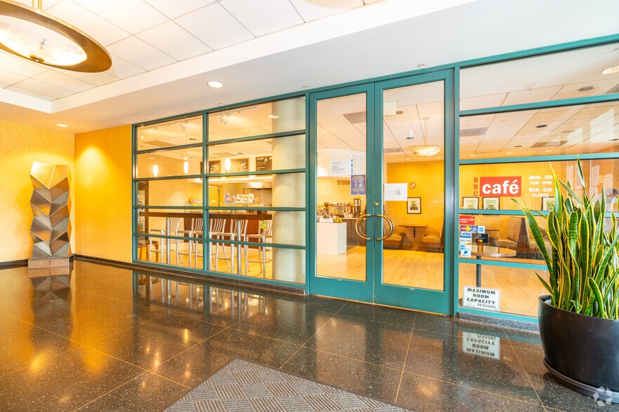 More Photos Of 1485 Bay Shore Blvd, San Francisco Office For Lease