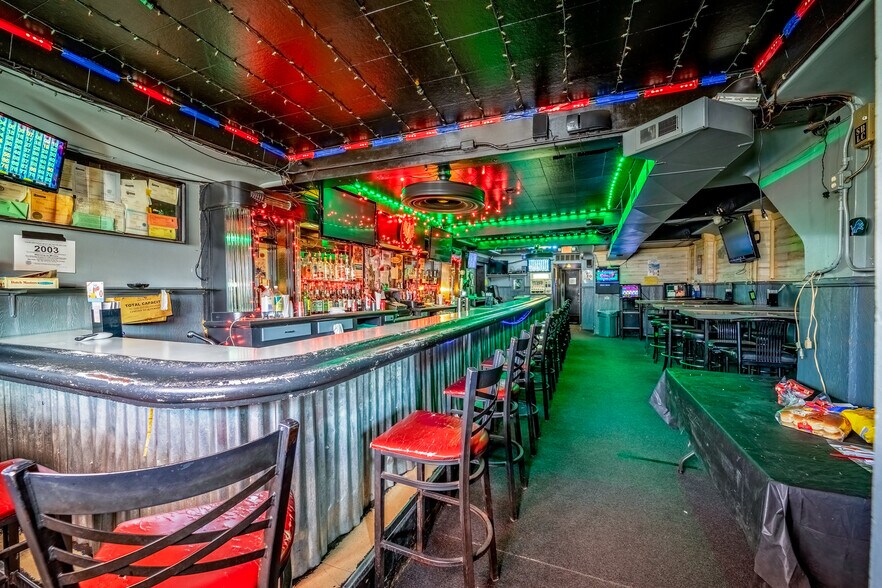 More Photos Of 19430 W Warren Ave, Detroit Specialty For Sale