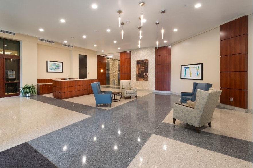 More Photos Of 1213 Hermann Dr, Houston Medical For Lease