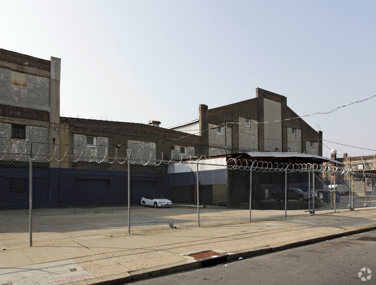 More Photos Of 3525 Amber St, Philadelphia Warehouse For Lease