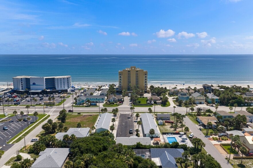 More Photos Of 1708 S Atlantic Ave, New Smyrna Beach Hotel For Sale