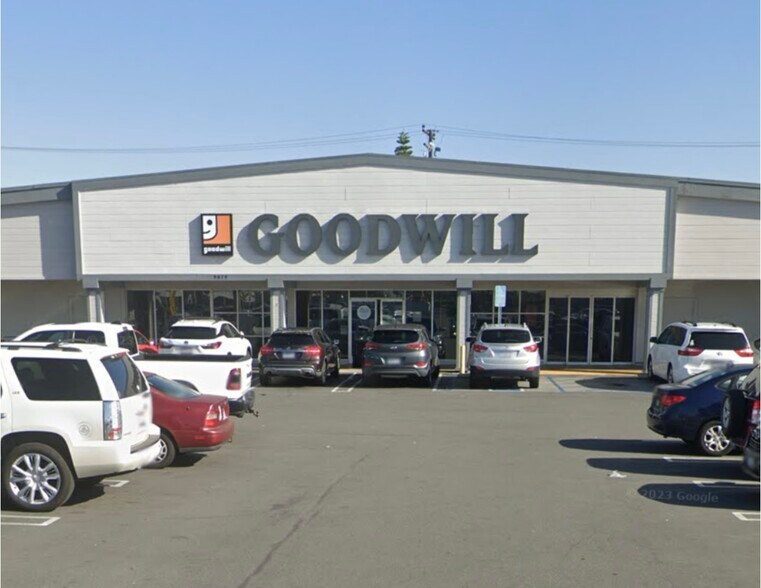 More Photos Of 9005 Adams Ave, Huntington Beach Unknown For Lease