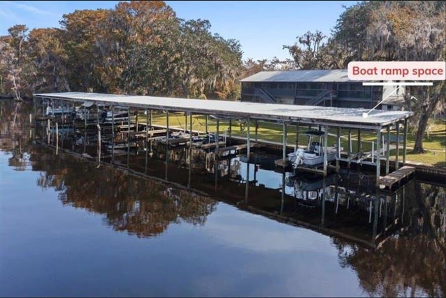 More Photos Of 13555 County Road 13 N, Saint Augustine Specialty For Lease