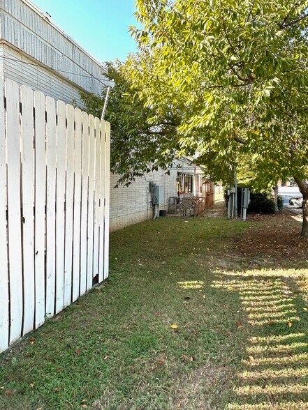 More Photos Of 3567 Chamblee Dunwoody Rd, Atlanta Restaurant For Sale