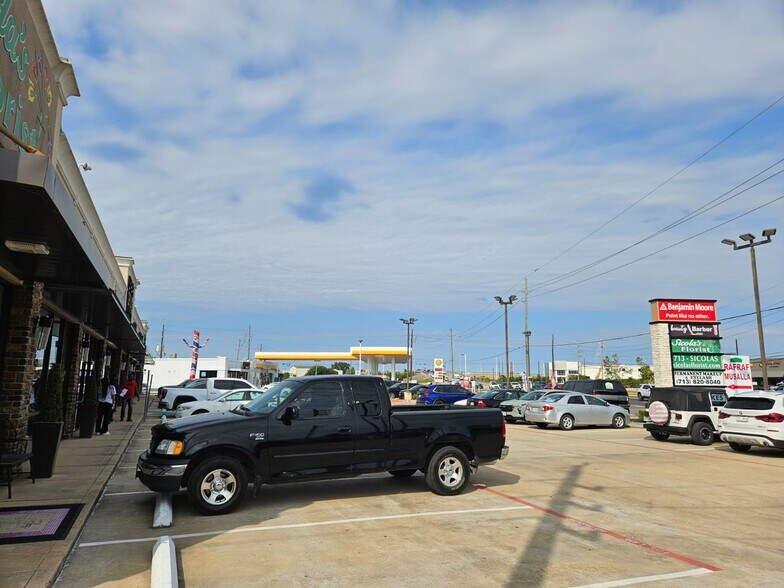 More Photos Of 11901 Barker Cypress Rd, Cypress Storefront For Lease