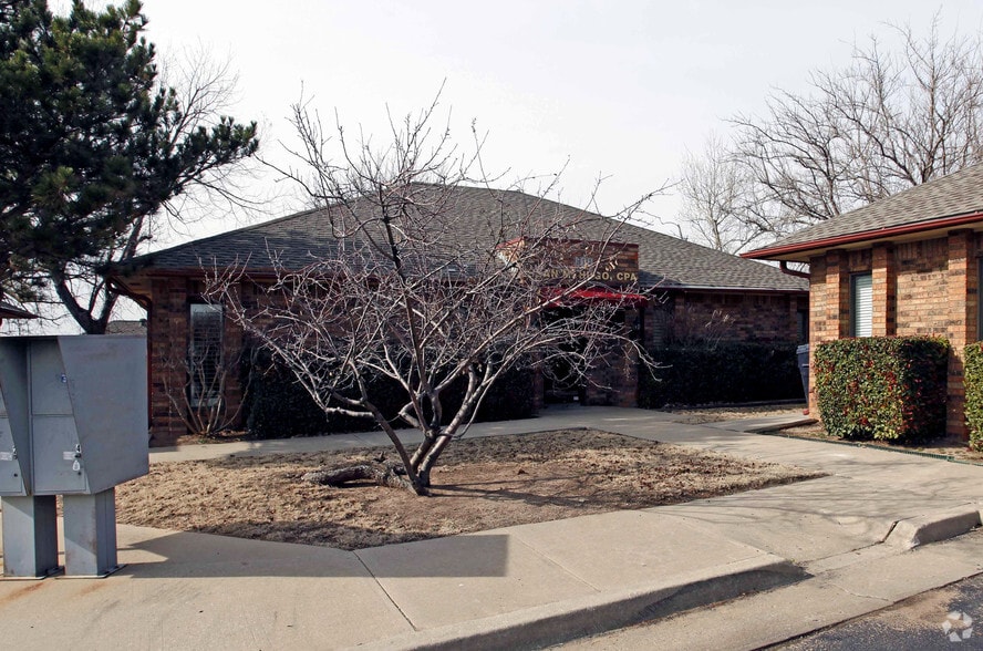 More Photos Of 11317 S Western Ave, Oklahoma City Medical For Lease