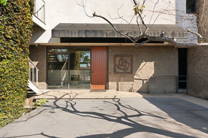More Photos Of 1104-1106 Mission St, Pasadena Office Residential For Sale