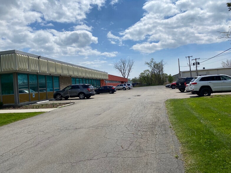 More Photos Of 550 Fillmore Ave, Tonawanda Light Distribution For Lease