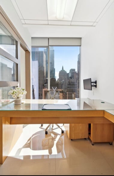 More Photos Of 50 W 47th St, New York Office Residential For Sale