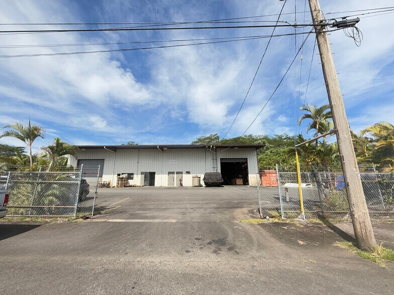 More Photos Of 16-118 Liilii St, Keaau Warehouse For Sale