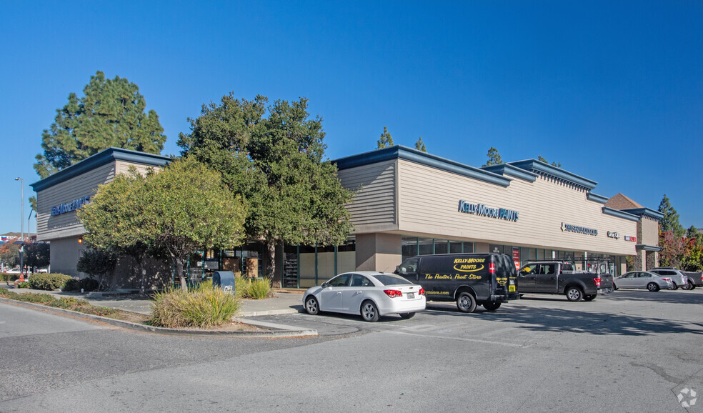 Primary Photo Of 820 E Dunne Ave, Morgan Hill Storefront For Lease