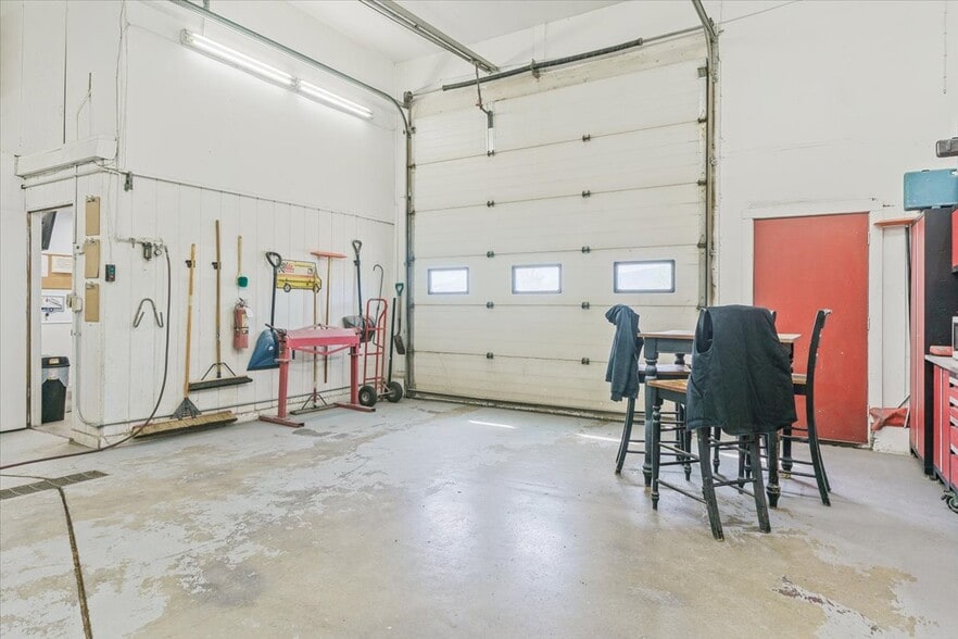 More Photos Of 796 W Maple St, Pocatello Specialty For Sale