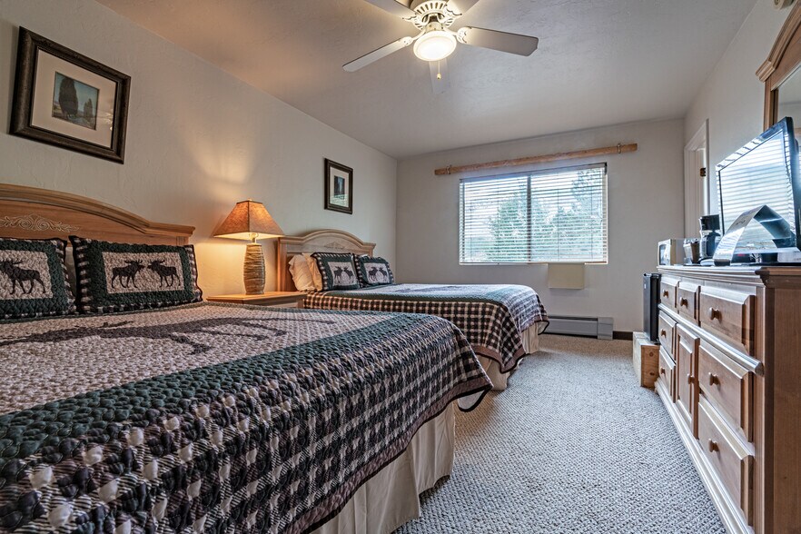 More Photos Of 1 Main St, Greer Hotel For Sale