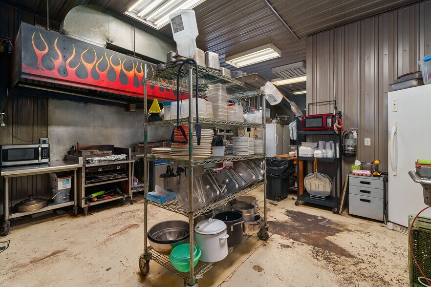 More Photos Of 247 Highway H, Leasburg Restaurant For Sale