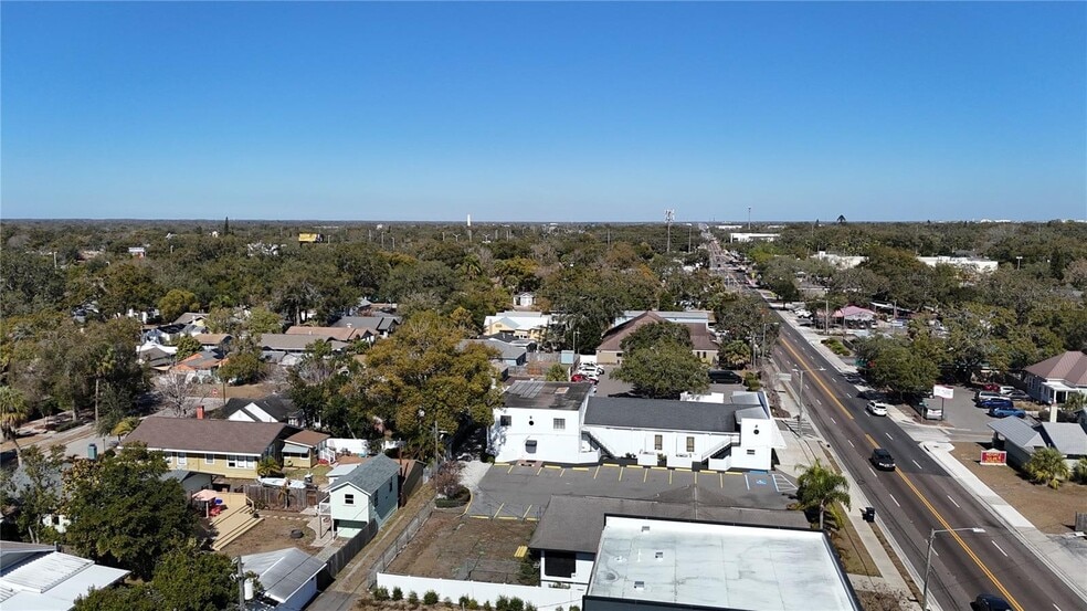 More Photos Of 5610 N Nebraska Ave, Tampa Office For Sale