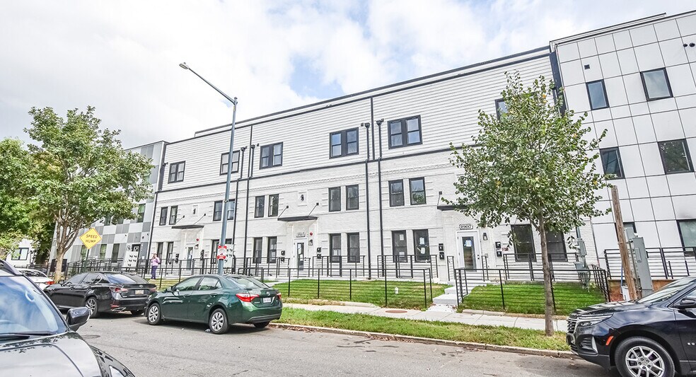 More Photos Of 1907-1915 I St NE, Washington Apartments For Sale