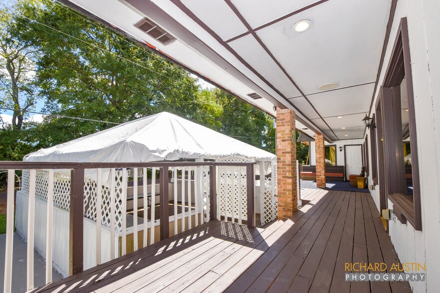 More Photos Of 2141 Flat Shoals Rd, Conyers Freestanding For Sale