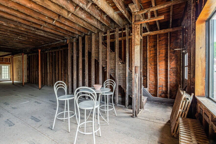 More Photos Of 744 Warren St, Hudson Storefront Retail Residential For Sale