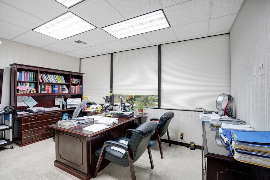 More Photos Of 4491 S State Road 7, Davie Office For Lease