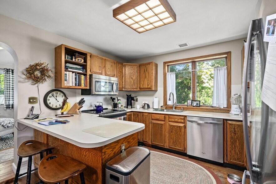 More Photos Of 343 E Baltimore Pike, West Grove General Retail For Lease