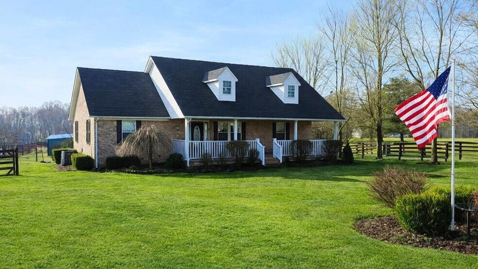 More Photos Of 441 Knob View Rd, Russell Springs Horse Stables For Sale