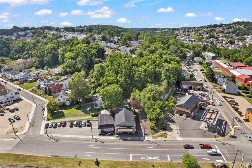 More Photos Of 207 Adams Ave, Canonsburg General Retail For Sale
