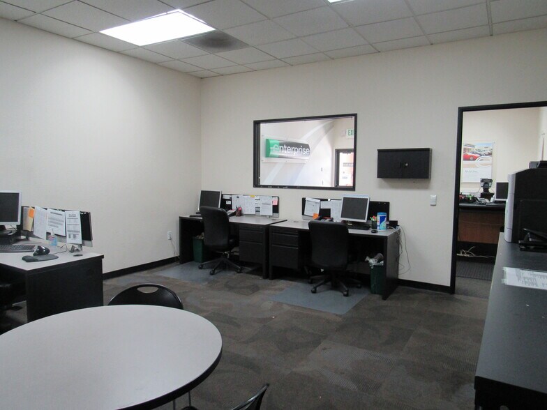 More Photos Of 4767 Lafayette St, Santa Clara Unknown For Lease