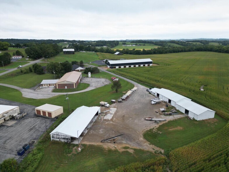 More Photos Of 117 Sartin Dr, Edmonton Freestanding For Sale