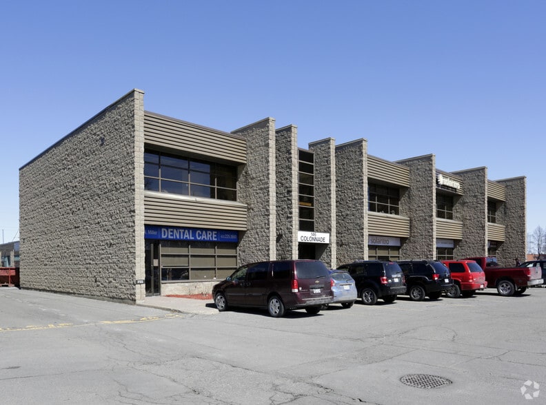 More Photos Of 146 Colonnade Rd, Ottawa Office For Lease