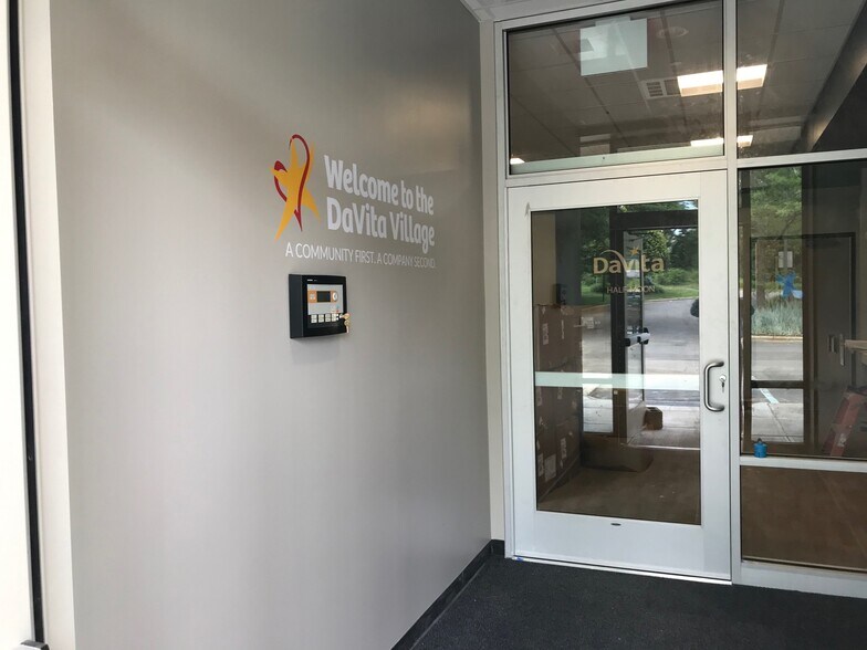 More Photos Of 1633 Us-202, Pomona Storefront Retail Office For Lease