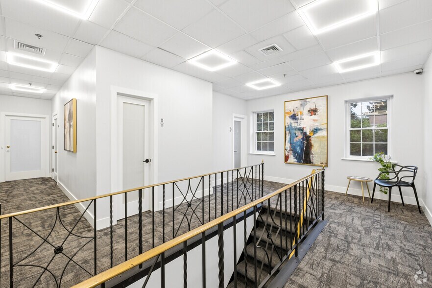 More Photos Of 210 Knickerbocker Rd, Cresskill Medical For Lease