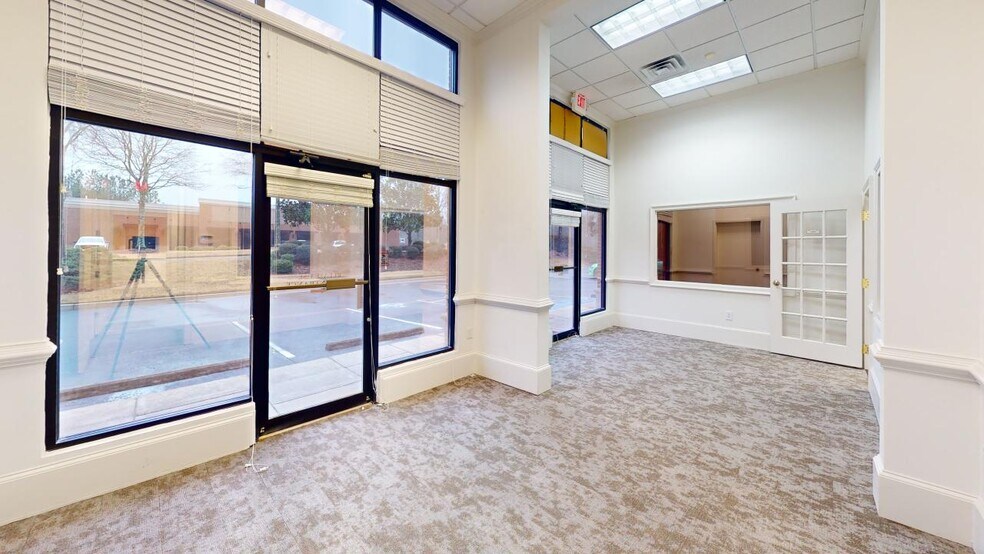 More Photos Of 430 Winkler Dr, Alpharetta Light Manufacturing For Sale