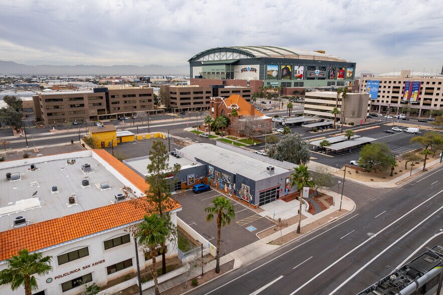 More Photos Of 801 E Washington St, Phoenix Office For Sale