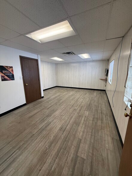 More Photos Of 60 Ransier Dr, West Seneca Industrial For Lease