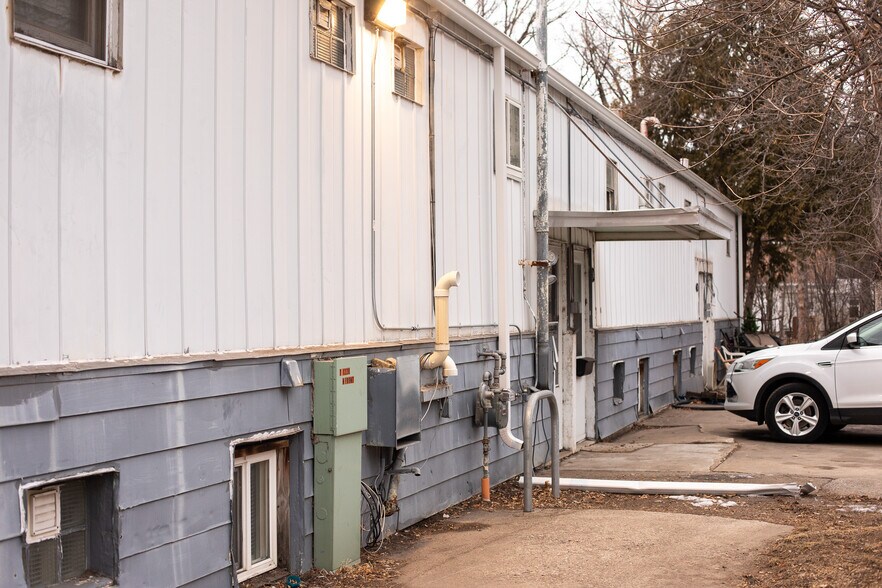 More Photos Of 1220 N Front St, Crookston Apartments For Sale