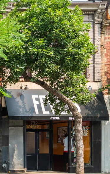 More Photos Of , Toronto General Retail For Sale