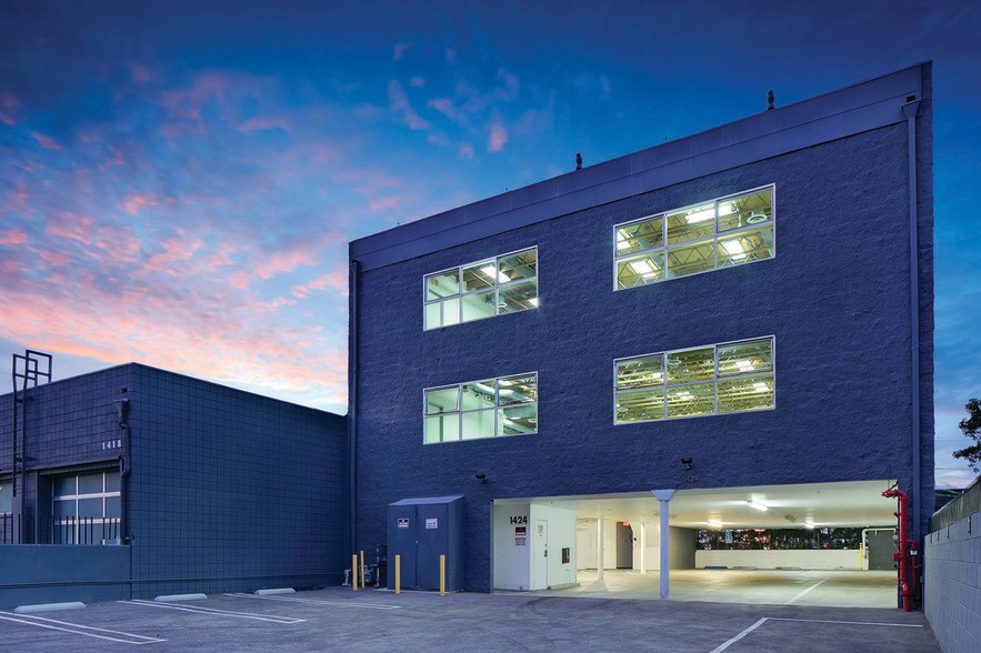 More Photos Of 1424 Lincoln Blvd, Santa Monica Office For Sale