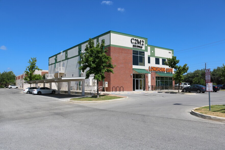 More Photos Of 5602 W Hausman Rd, San Antonio Freestanding For Lease