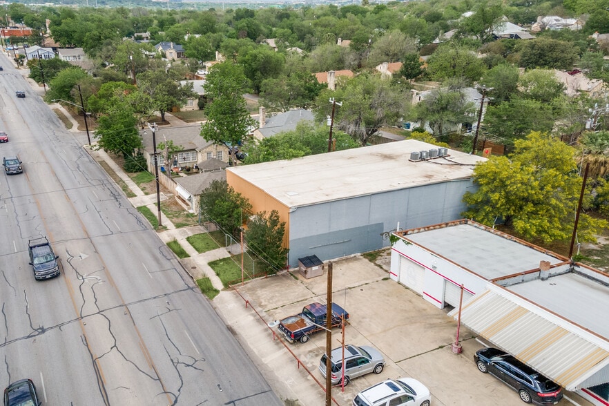 More Photos Of 4810 San Pedro Ave, San Antonio Office For Sale