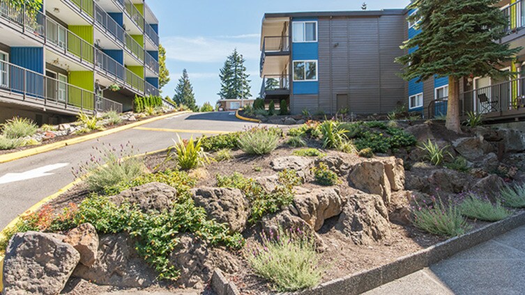 More Photos Of 12411-12415 Ambaum Blvd SW, Seattle Apartments For Sale