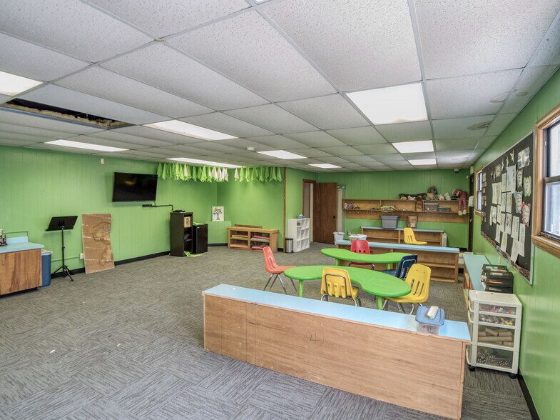 More Photos Of 14818 S Peebly Rd, Newalla Religious Facility For Sale