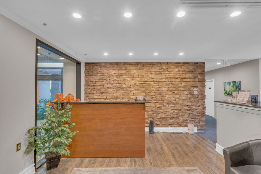 More Photos Of 794 Penllyn Blue Bell Pike, Blue Bell Office For Lease