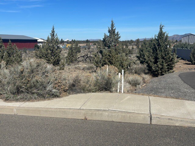 More Photos Of 1441 Jackpine ave, Redmond Land For Sale