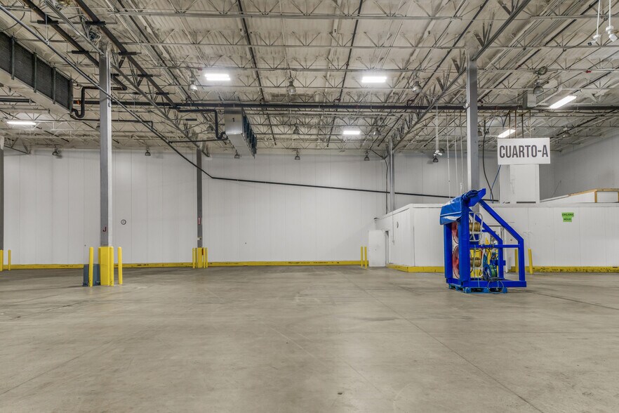 More Photos Of 4401-4409 Wanda Ave, McAllen Refrigeration Cold Storage For Lease