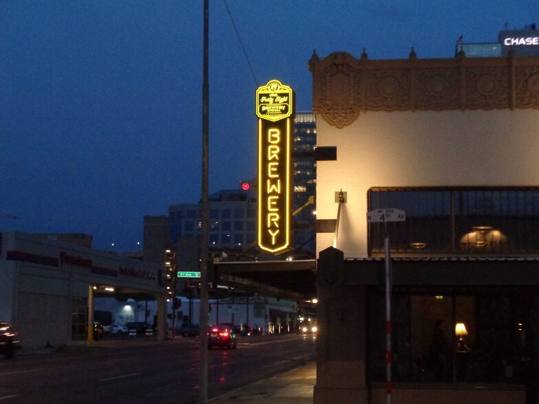 More Photos Of 341-345 W Van Buren St, Phoenix Storefront For Sale