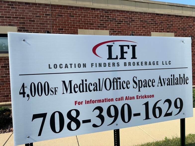 More Photos Of 5630 111th St, Chicago Ridge Medical For Lease
