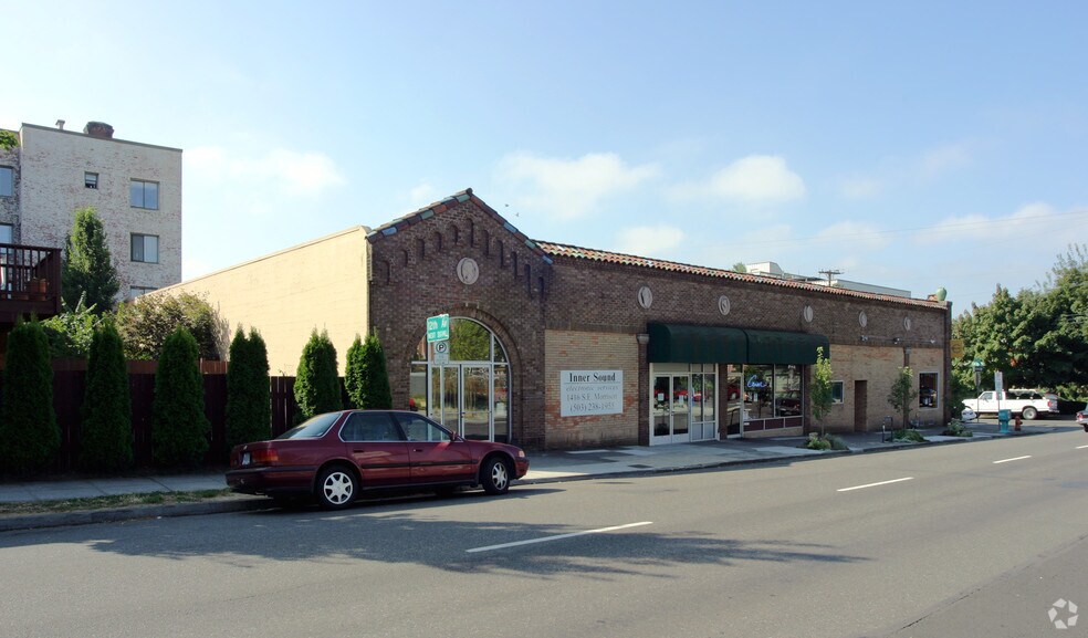 More Photos Of 1400-1416 SE Morrison St, Portland Storefront For Sale